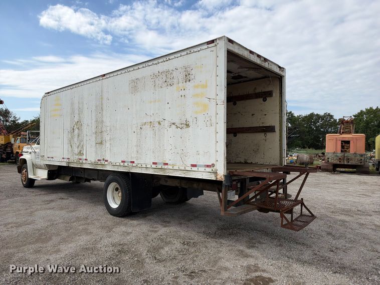 image for item EX2308 1986 GMC 7000 box truck