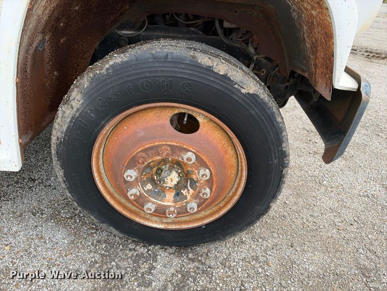 image for item EX2308 1986 GMC 7000 box truck