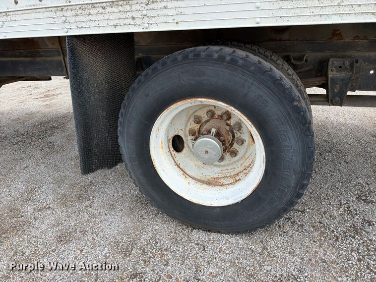 image for item EX2308 1986 GMC 7000 box truck
