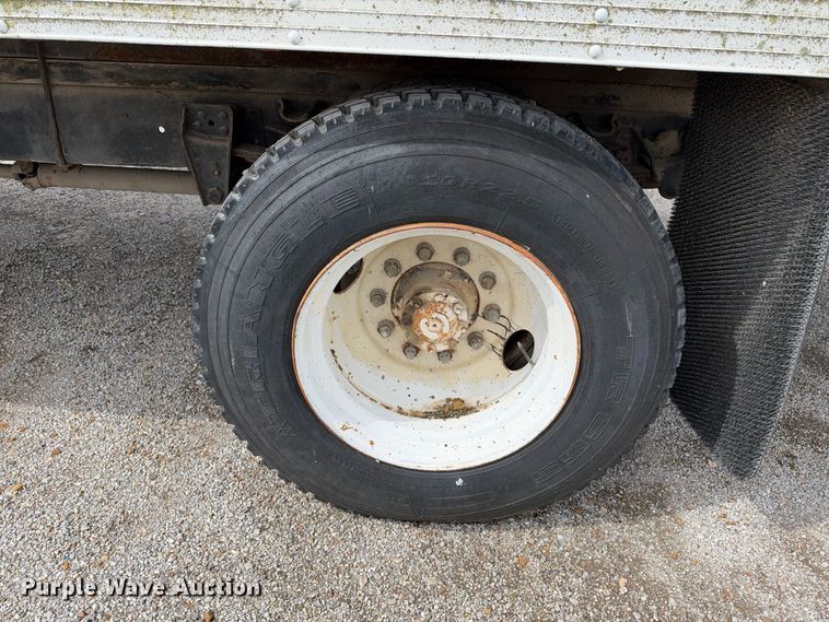 image for item EX2308 1986 GMC 7000 box truck
