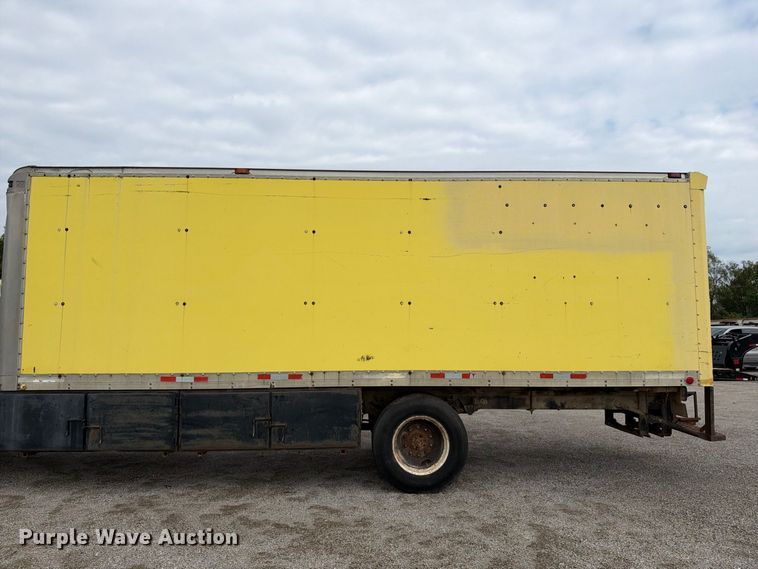 image for item EX2309 1986 GMC 7000 box truck