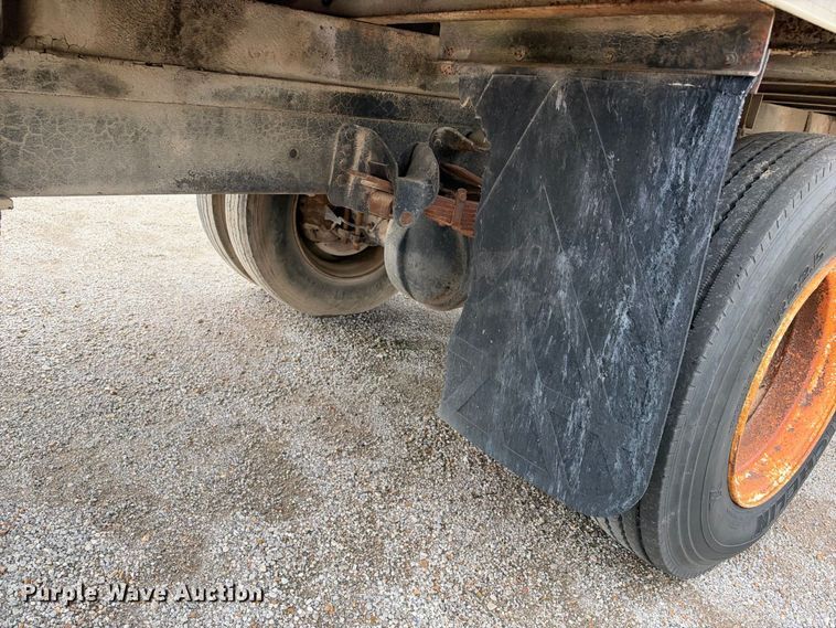 image for item EX2309 1986 GMC 7000 box truck