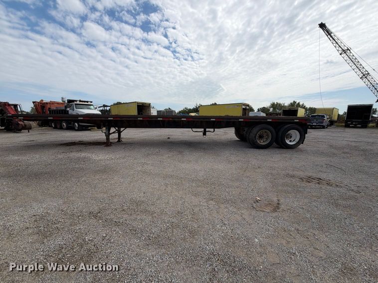 image for item EX2310 1981 Hobbs  flatbed trailer