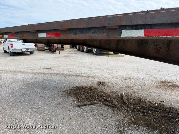 image for item EX2310 1981 Hobbs  flatbed trailer