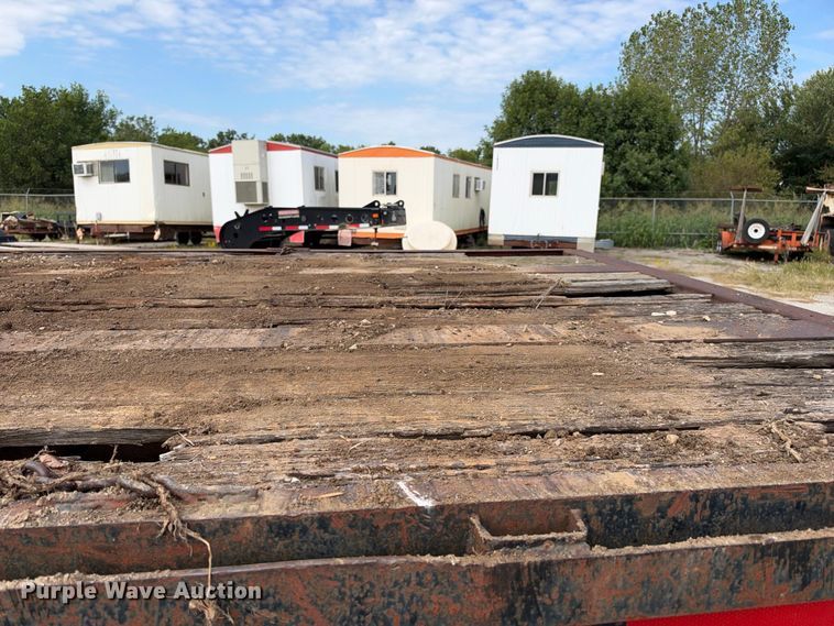 image for item EX2310 1981 Hobbs  flatbed trailer