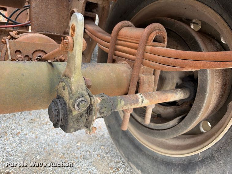 image for item EX2310 1981 Hobbs  flatbed trailer