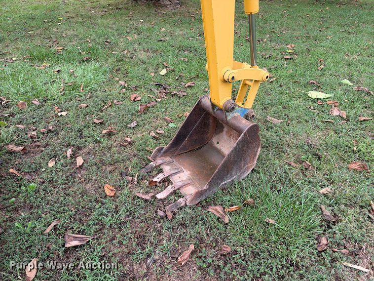 image for item EX2323 Komatsu PC38UU-1 mini excavator