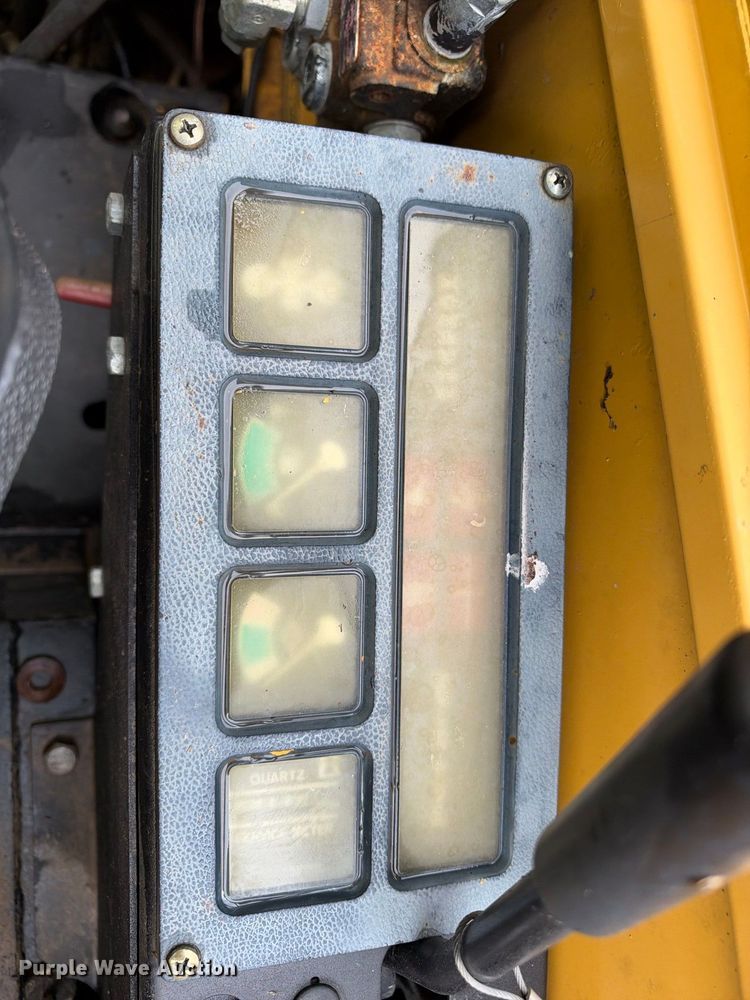 image for item EX2323 Komatsu PC38UU-1 mini excavator