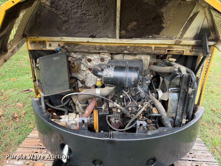 image for item EX2323 Komatsu PC38UU-1 mini excavator