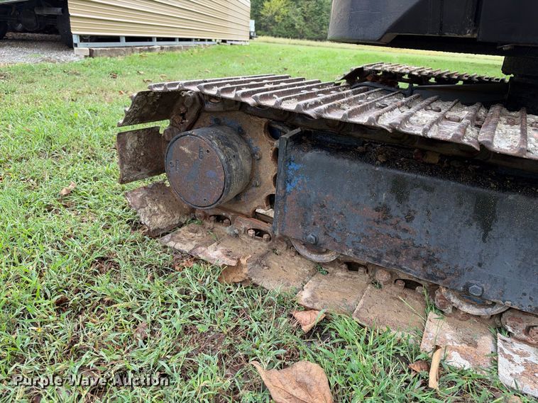 image for item EX2323 Komatsu PC38UU-1 mini excavator