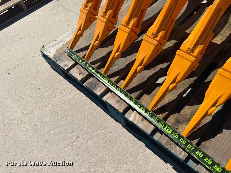 image for item EX4192 Captok mini excavator attachments