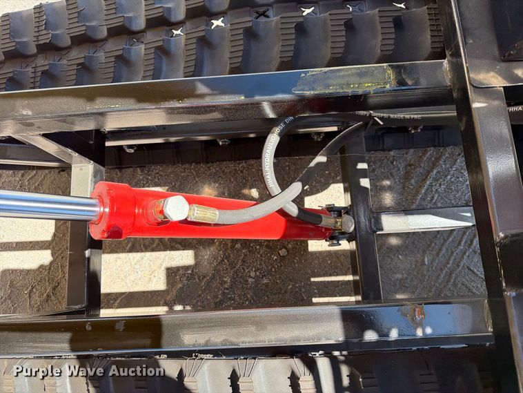 image for item EX4194 2026 Alistair CDWS25 track carrier