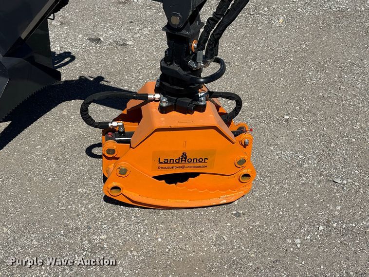 image for item EX4214 LandHonor RLG-13-44D skid steer log grapple