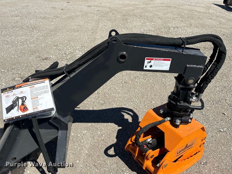 image for item EX4214 LandHonor RLG-13-44D skid steer log grapple
