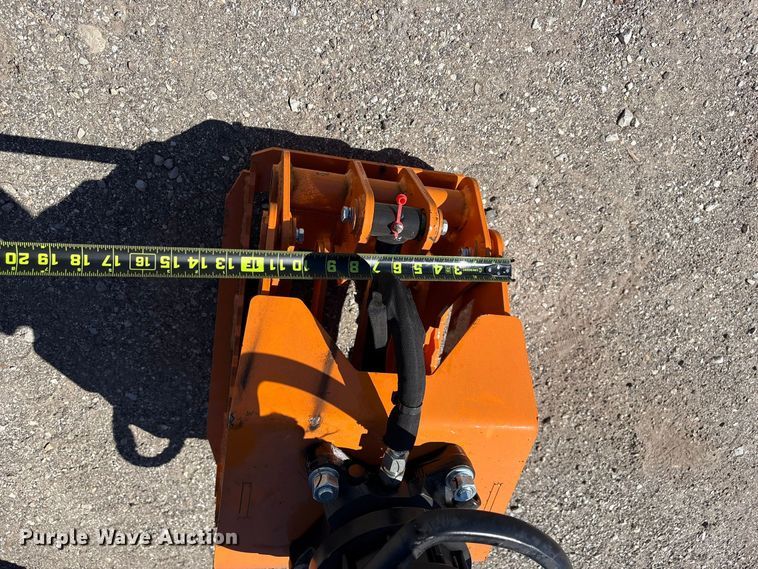 image for item EX4214 LandHonor RLG-13-44D skid steer log grapple