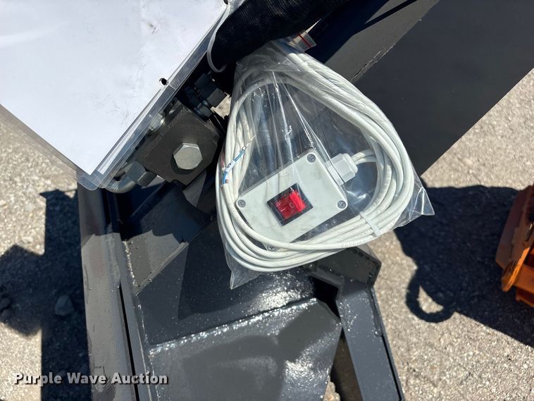 image for item EX4214 LandHonor RLG-13-44D skid steer log grapple
