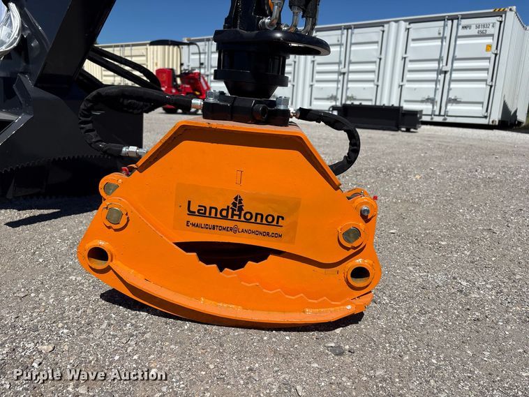 image for item EX4214 LandHonor RLG-13-44D skid steer log grapple