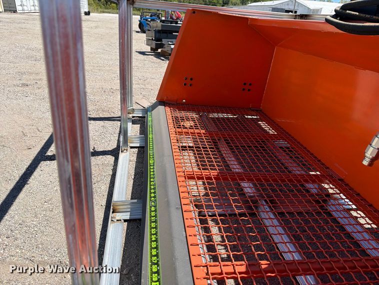 image for item EX4221 Pabreak skid steer vibrating screen bucket