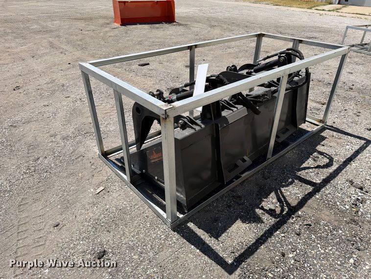 image for item EX4222 2026 LandHonor SGB-11-72W skid steer grapple bucket