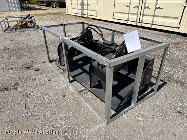 image for item EX4222 2026 LandHonor SGB-11-72W skid steer grapple bucket