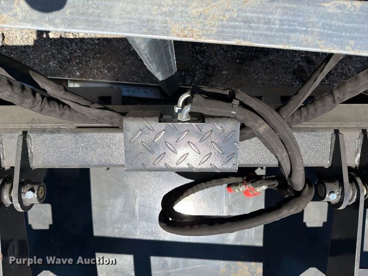 image for item EX4222 2026 LandHonor SGB-11-72W skid steer grapple bucket