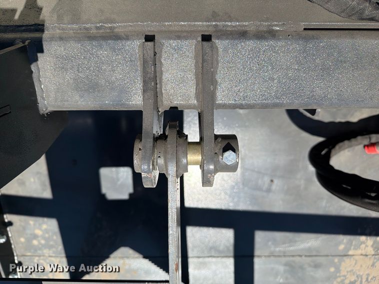 image for item EX4222 2026 LandHonor SGB-11-72W skid steer grapple bucket