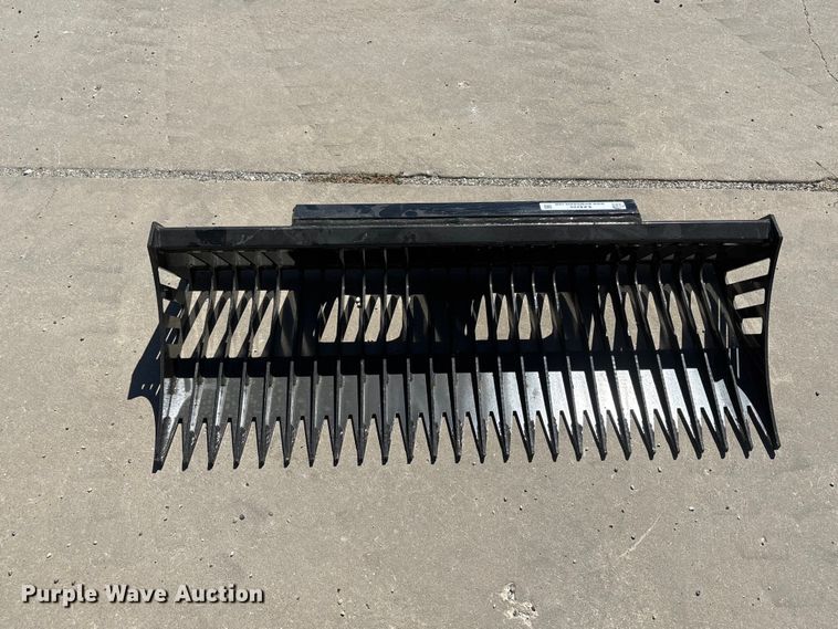 image for item EX4225 2025 Wolverine M-SB42 compact steer rock bucket