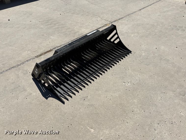 image for item EX4225 2025 Wolverine M-SB42 compact steer rock bucket