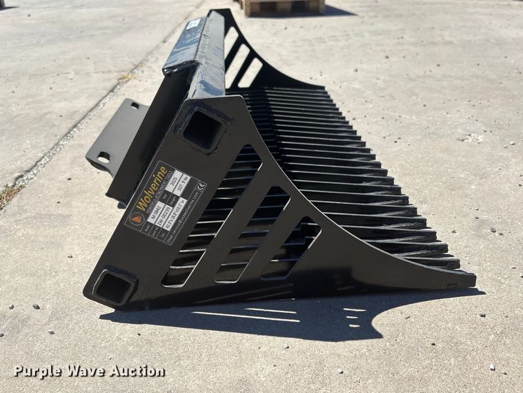 image for item EX4225 2025 Wolverine M-SB42 compact steer rock bucket