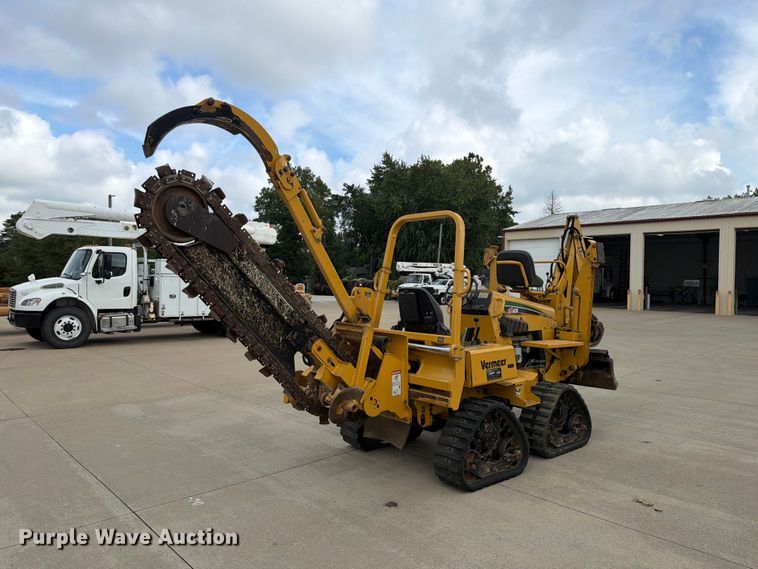 image for item EX4605 2001 Vermeer RXT450 trencher