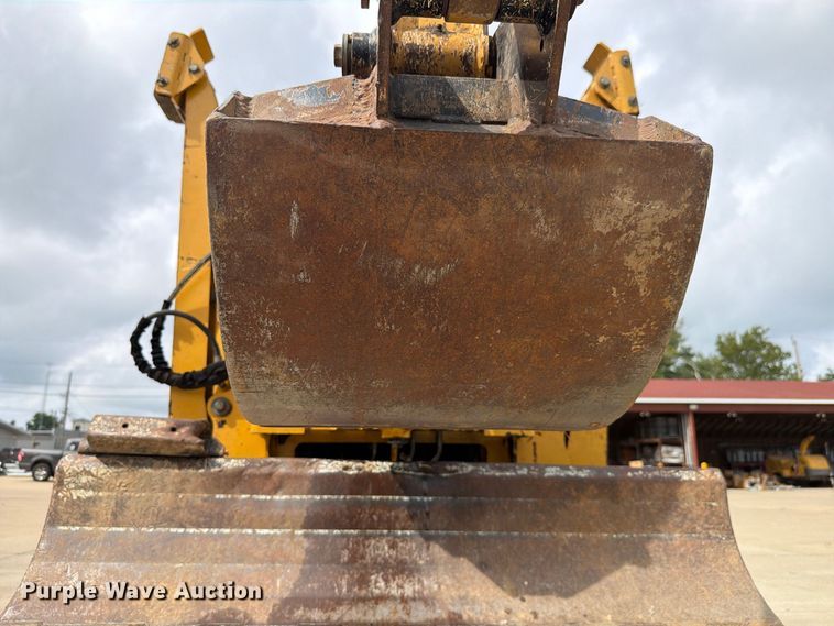 image for item EX4605 2001 Vermeer RXT450 trencher