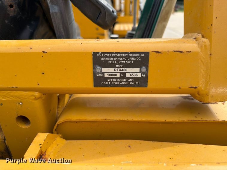 image for item EX4605 2001 Vermeer RXT450 trencher