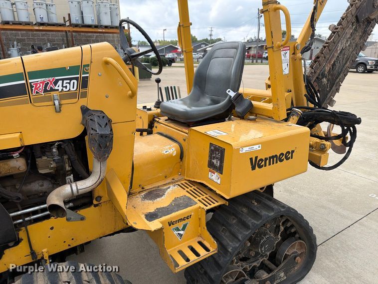 image for item EX4605 2001 Vermeer RXT450 trencher