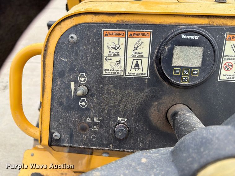image for item EX4605 2001 Vermeer RXT450 trencher