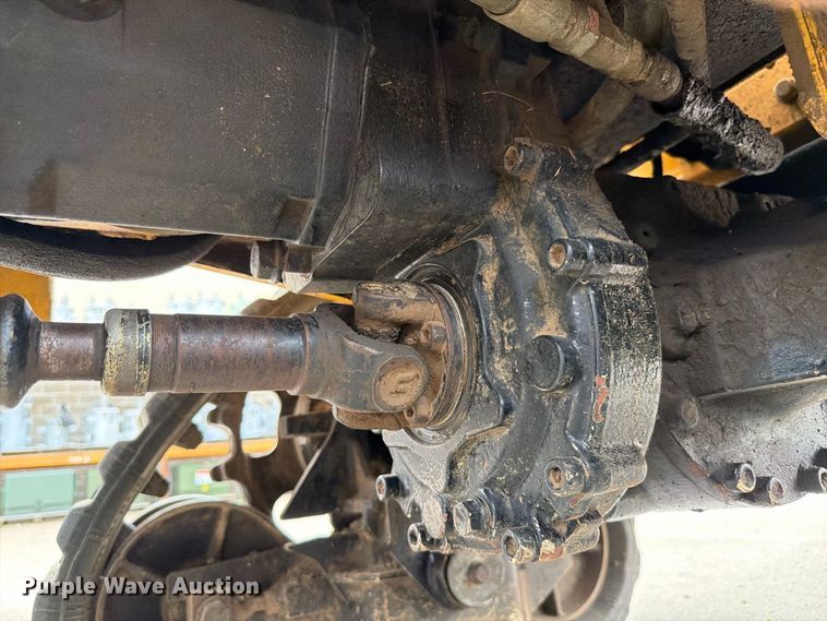 image for item EX4605 2001 Vermeer RXT450 trencher