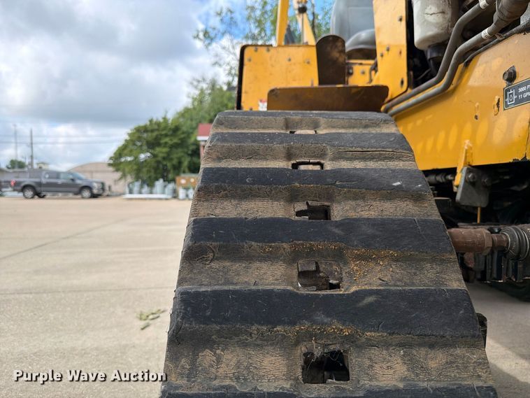 image for item EX4605 2001 Vermeer RXT450 trencher