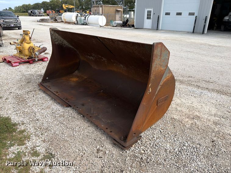 Doosan GP BKT 4YD OC BOCE wheel loader bucket