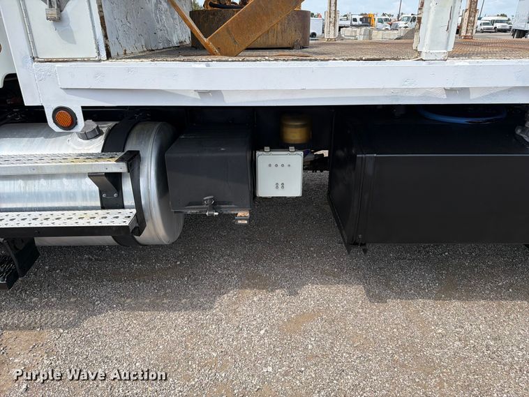 image for item FB5044 2012 Freightliner Business Class M2 crane truck