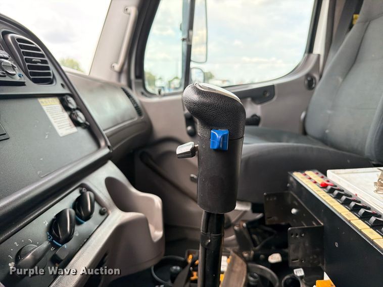 image for item FB5044 2012 Freightliner Business Class M2 crane truck