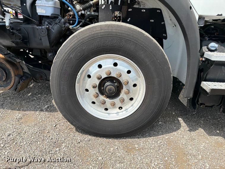 image for item FB5044 2012 Freightliner Business Class M2 crane truck