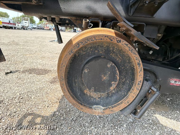 image for item FB5044 2012 Freightliner Business Class M2 crane truck