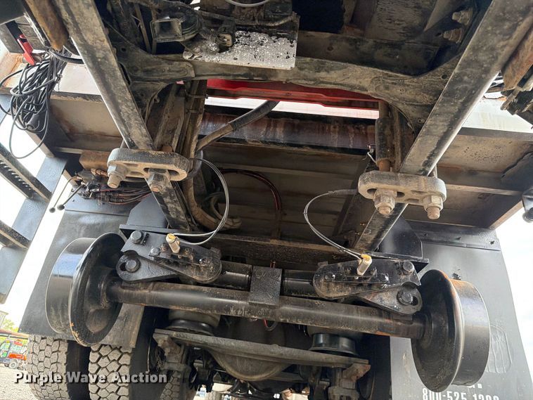 image for item FB5044 2012 Freightliner Business Class M2 crane truck