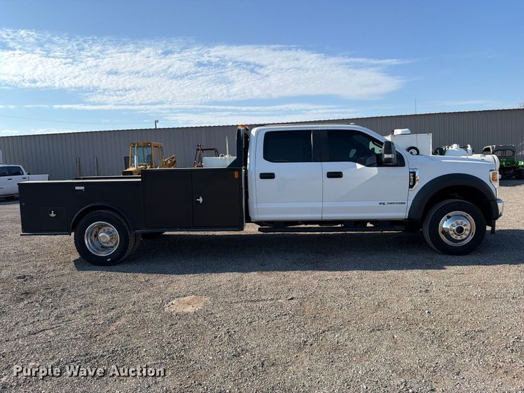 image for item FB5135 2020 Ford F-550 Super Duty Crew Cab flatbed truck