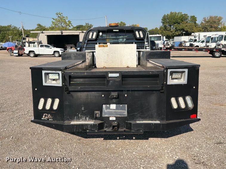 image for item FB5135 2020 Ford F-550 Super Duty Crew Cab flatbed truck