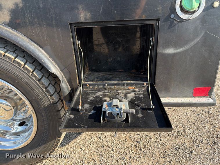 image for item FB5135 2020 Ford F-550 Super Duty Crew Cab flatbed truck