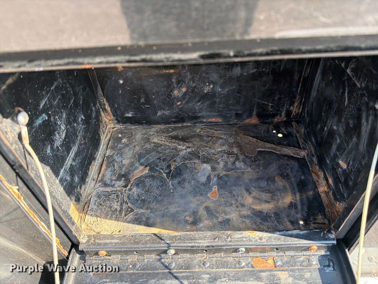image for item FB5135 2020 Ford F-550 Super Duty Crew Cab flatbed truck