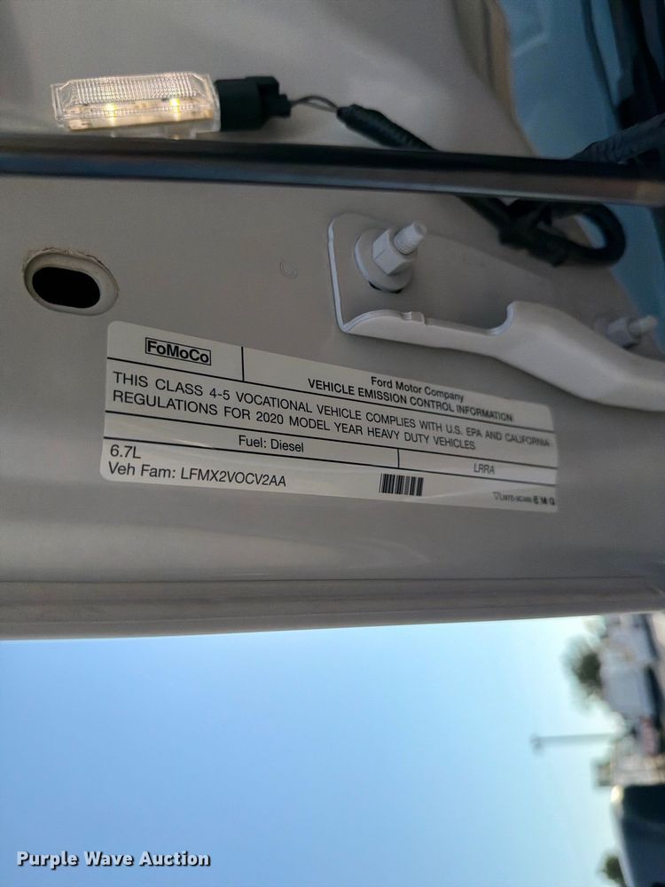 image for item FB5135 2020 Ford F-550 Super Duty Crew Cab flatbed truck