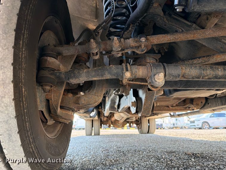 image for item FB5135 2020 Ford F-550 Super Duty Crew Cab flatbed truck