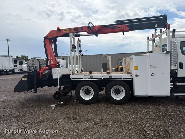 image for item FB5146 2007 Freightliner Business Class M2 Crew Cab crane truck