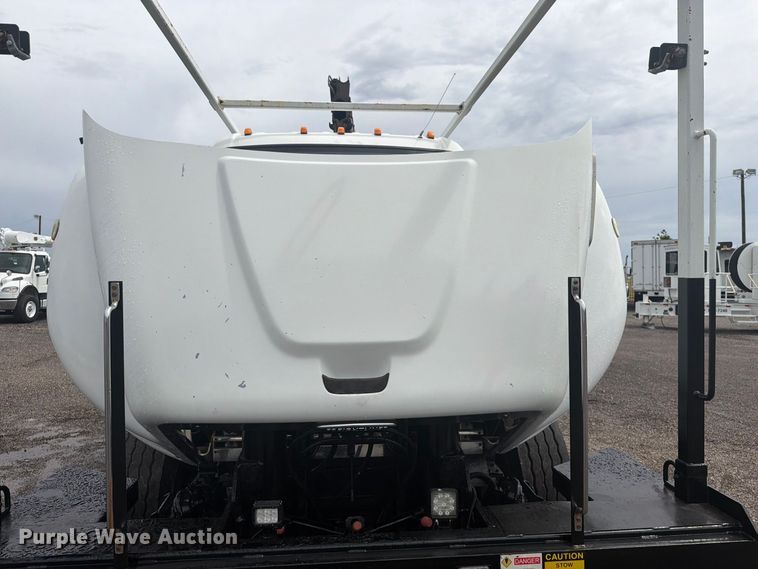 image for item FB5146 2007 Freightliner Business Class M2 Crew Cab crane truck